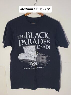 My Chemical Romance Black Parade is Dead! Medium Black T-Shirt MCR